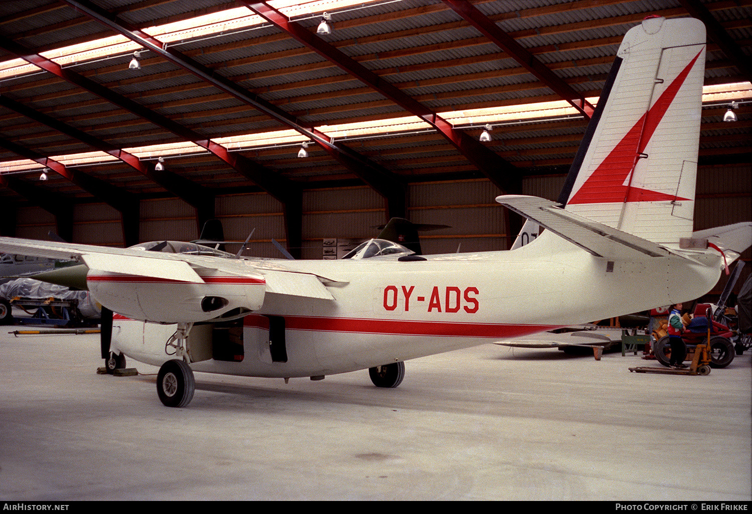 Aircraft Photo of OY-ADS | Aero 560E Commander | AirHistory.net #534107