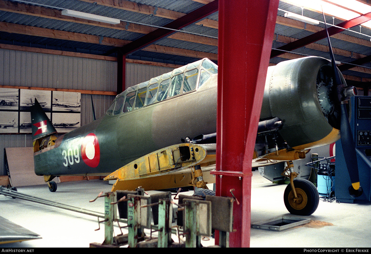 Aircraft Photo of 31-309 | North American AT-16 Harvard IIB | Denmark - Air Force | AirHistory.net #534148