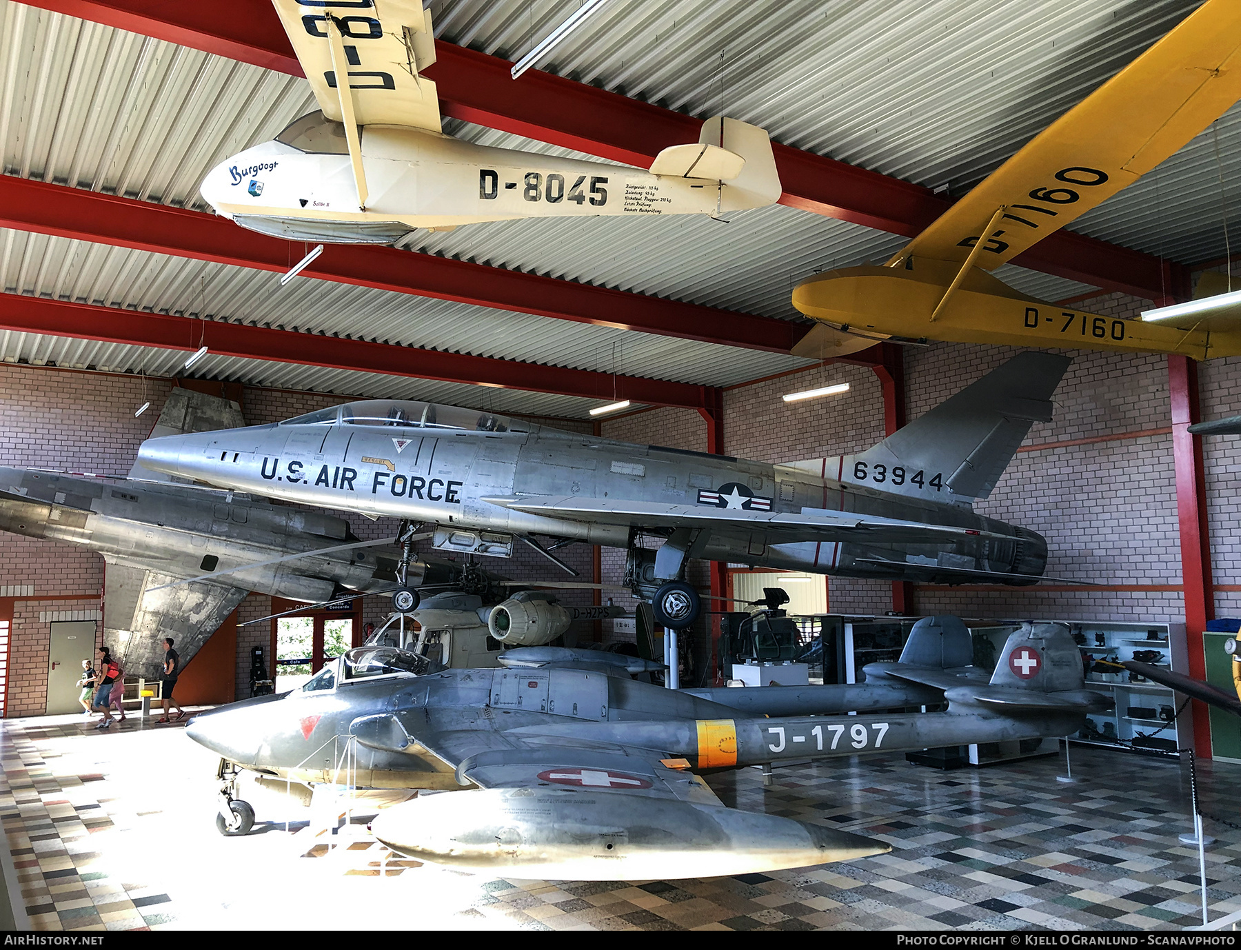 Aircraft Photo of 56-3944 / 63944 | North American TF-100F Super Sabre | USA - Air Force | AirHistory.net #534173