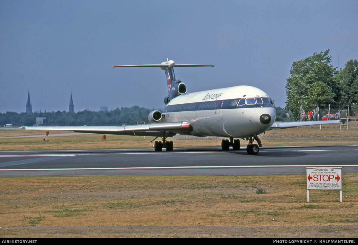 Aircraft Photo of G-AWZK | Hawker Siddeley HS-121 Trident 3B | British Airways | AirHistory.net #534185