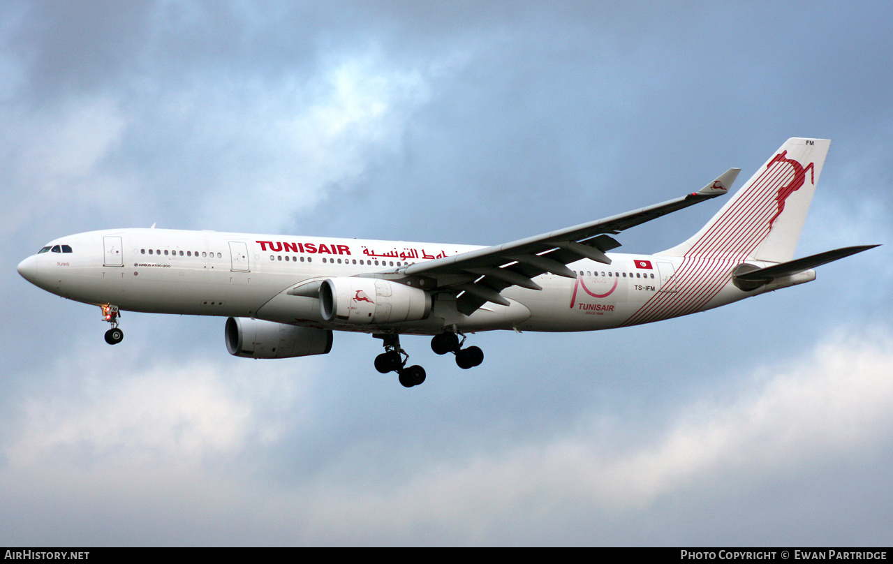 Aircraft Photo of TS-IFM | Airbus A330-243 | Tunisair | AirHistory.net #534233