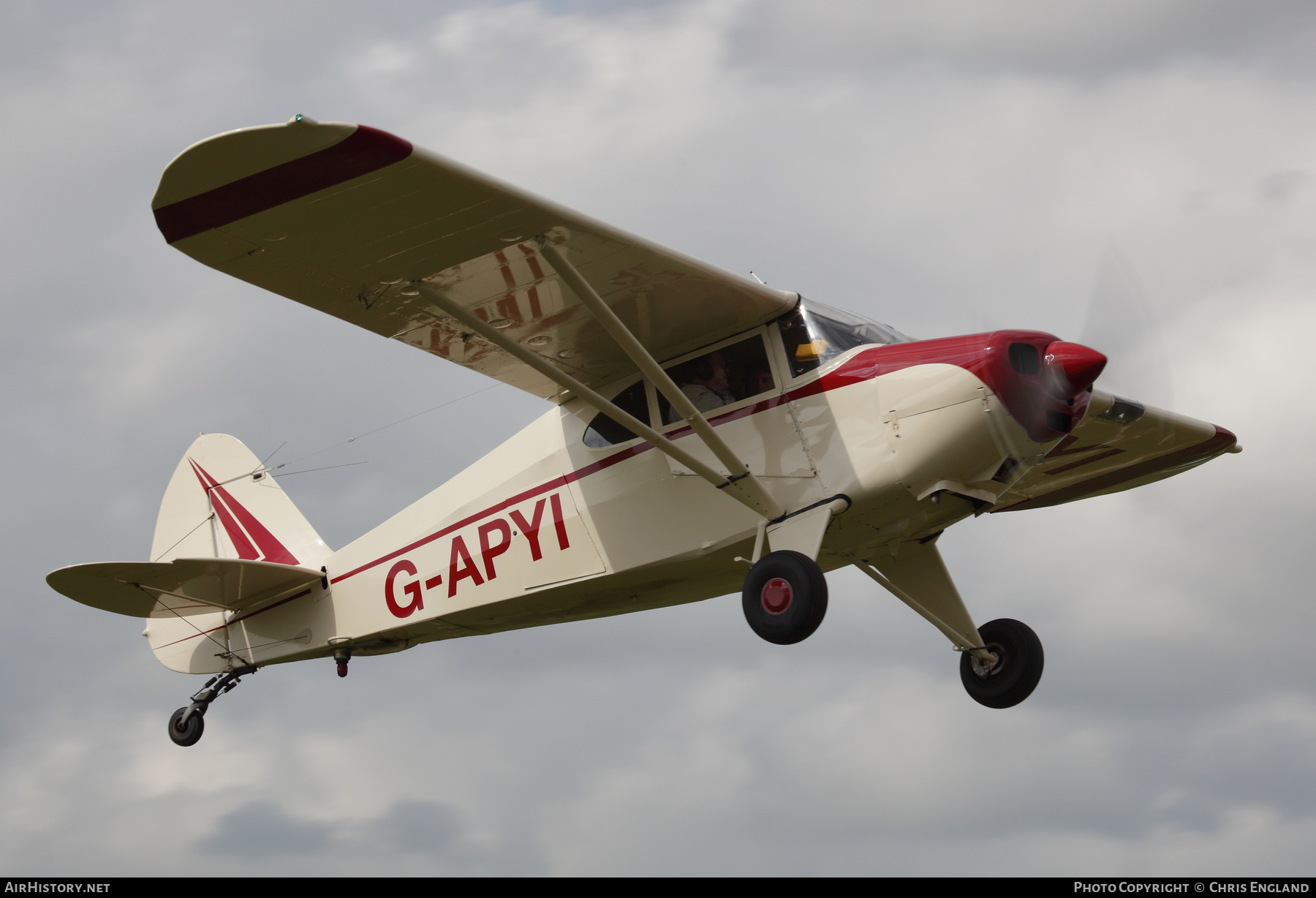 Aircraft Photo of G-APYI | Piper PA-22-135 Tri-Pacer | AirHistory.net #534244