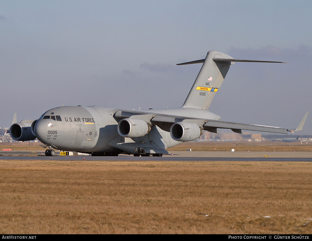 Aircraft Photo of 96-0005 / 60005 | McDonnell Douglas C-17A Globemaster III | USA - Air Force | AirHistory.net #534256