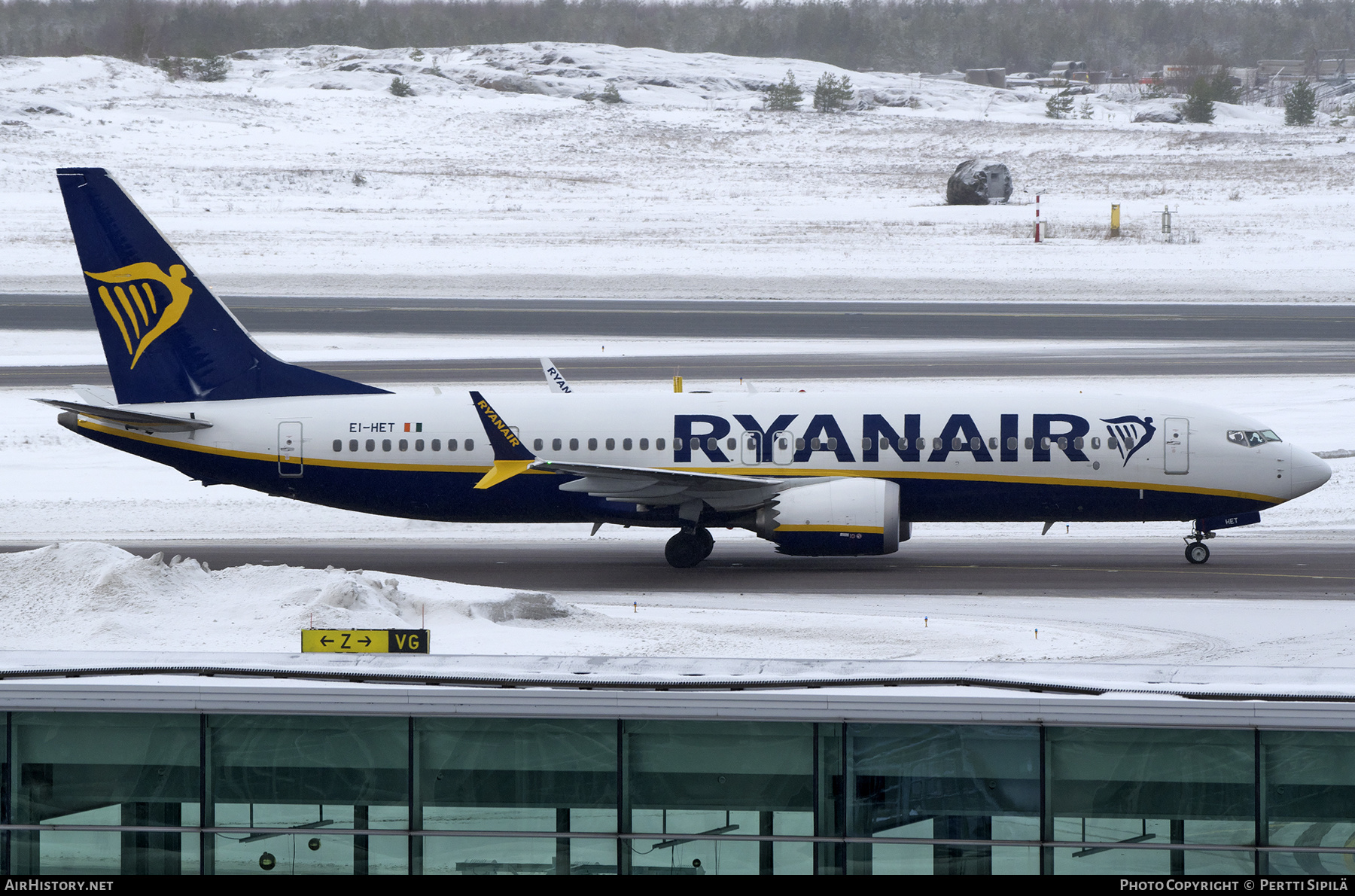 Aircraft Photo of EI-HET | Boeing 737-8200 Max 200 | Ryanair | AirHistory.net #534274