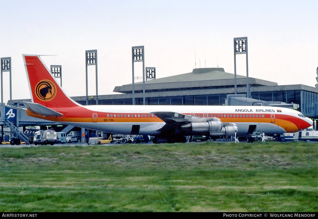 Aircraft Photo of D2-TOL | Boeing 707-347C | TAAG Angola Airlines - Linhas Aéreas de Angola | AirHistory.net #534377