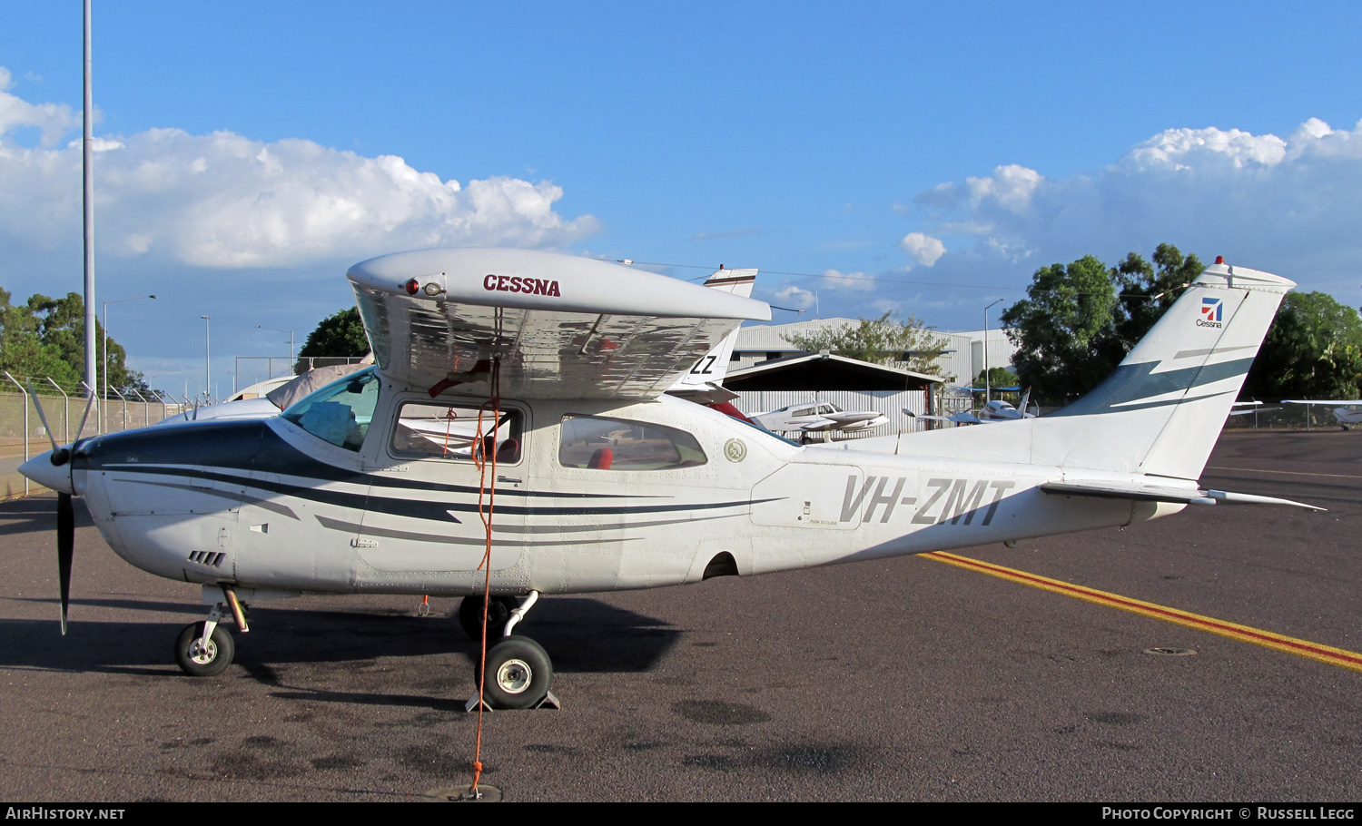 Aircraft Photo of VH-ZMT | Cessna 210L Centurion | AirHistory.net #534464