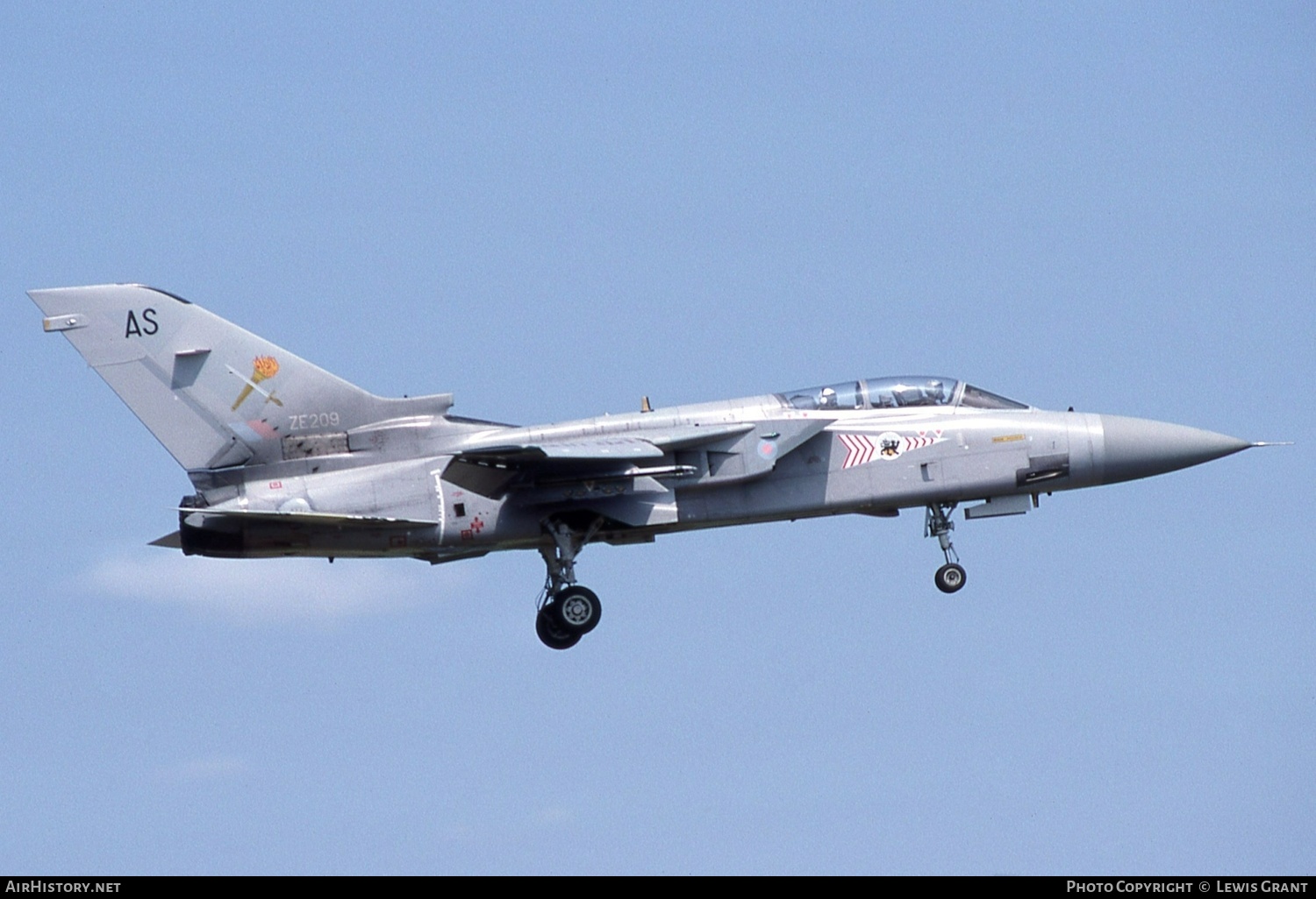 Aircraft Photo of ZE209 | Panavia Tornado F3 | UK - Air Force | AirHistory.net #534526