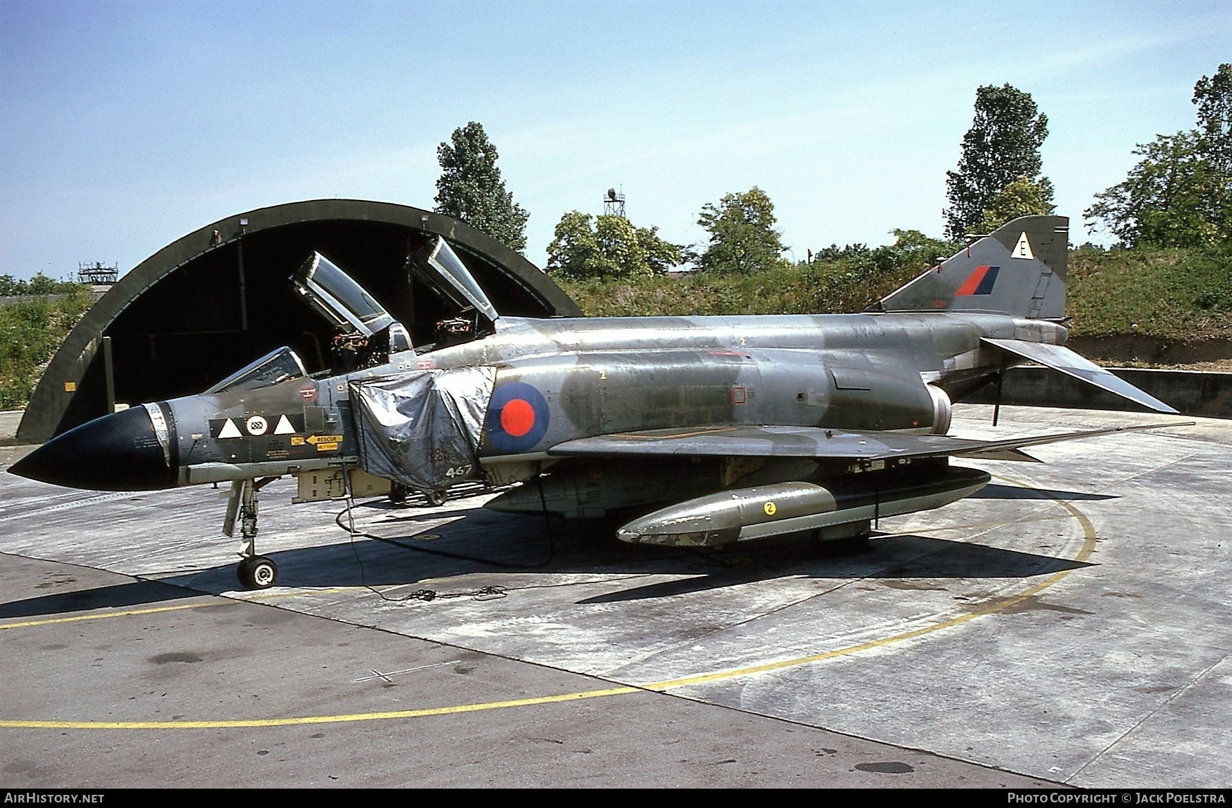 Aircraft Photo of XV413 | McDonnell Douglas F-4M Phantom FGR2 | UK - Air Force | AirHistory.net #534542