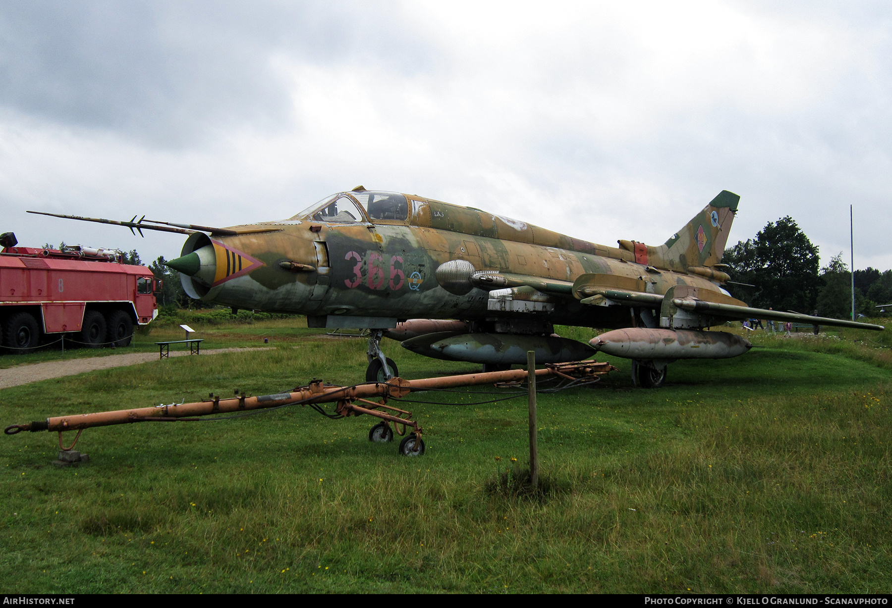 Aircraft Photo of 366 | Sukhoi Su-22M4 | East Germany - Air Force | AirHistory.net #534572