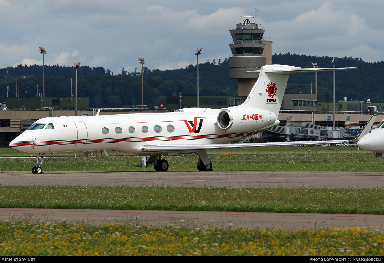 Aircraft Photo of XA-OEM | Gulfstream Aerospace G-V Gulfstream V | Organizacion Editorial Mexicana | AirHistory.net #534621