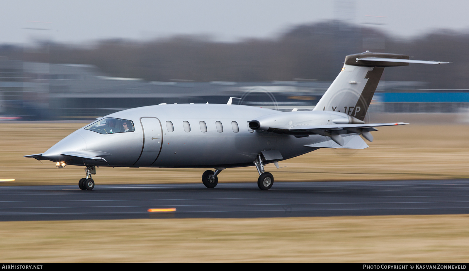 Aircraft Photo of LX-JFP | Piaggio P-180 Avanti II | AirHistory.net #534640