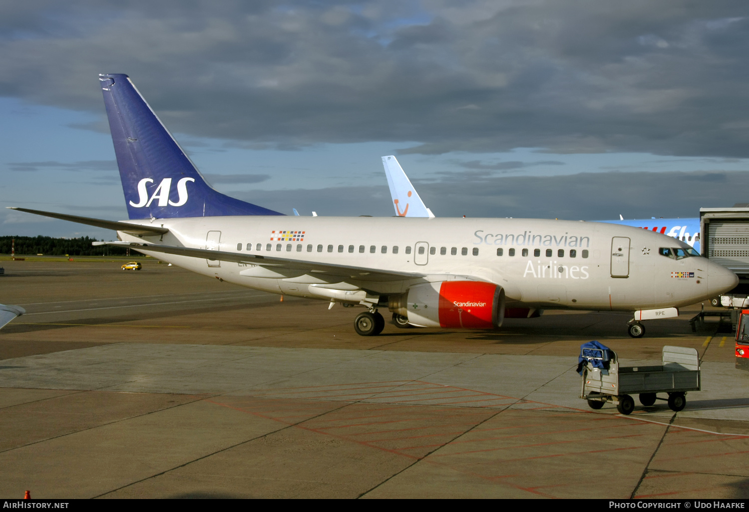 Aircraft Photo of LN-RPE | Boeing 737-683 | Scandinavian Airlines - SAS | AirHistory.net #534651