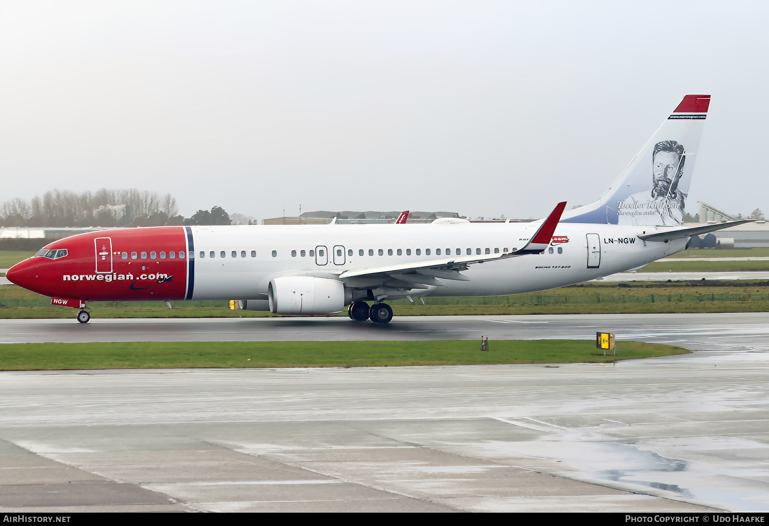 Aircraft Photo of LN-NGW | Boeing 737-8JP | Norwegian | AirHistory.net #534654