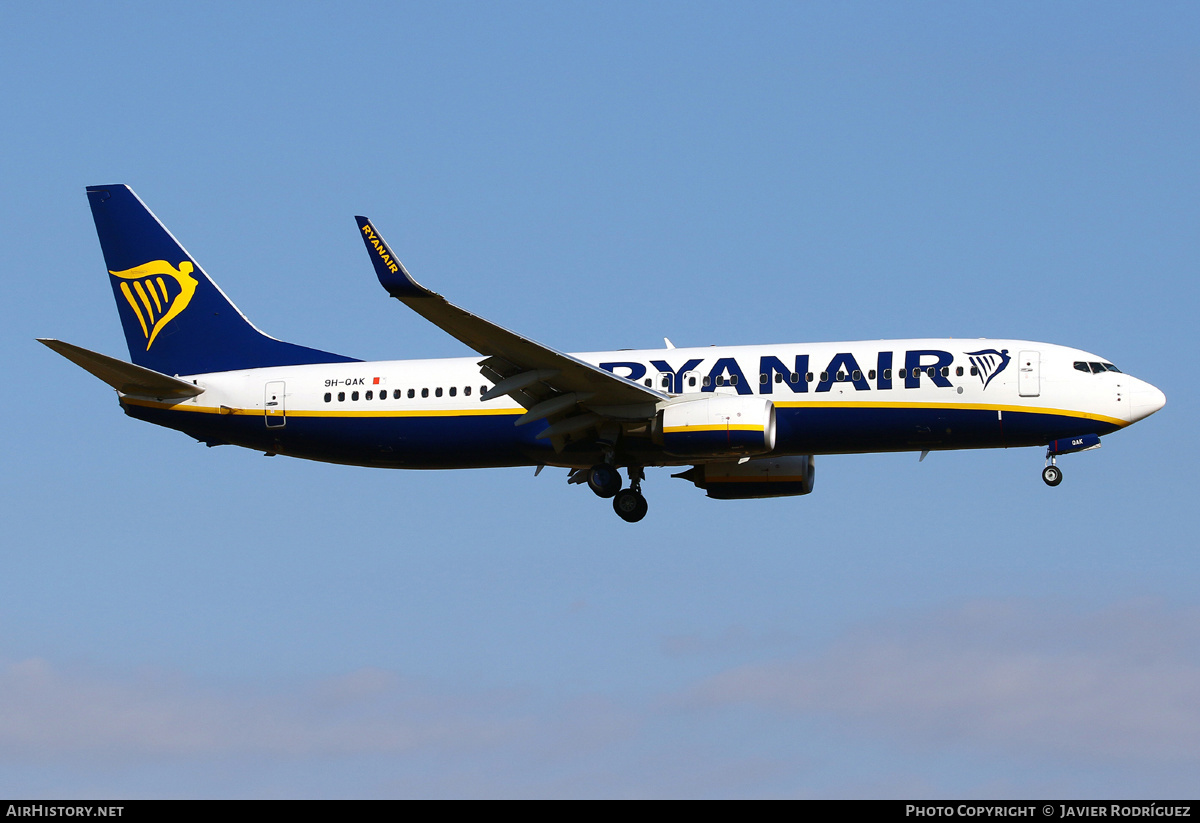 Aircraft Photo of 9H-QAK | Boeing 737-800 | Ryanair | AirHistory.net #534692