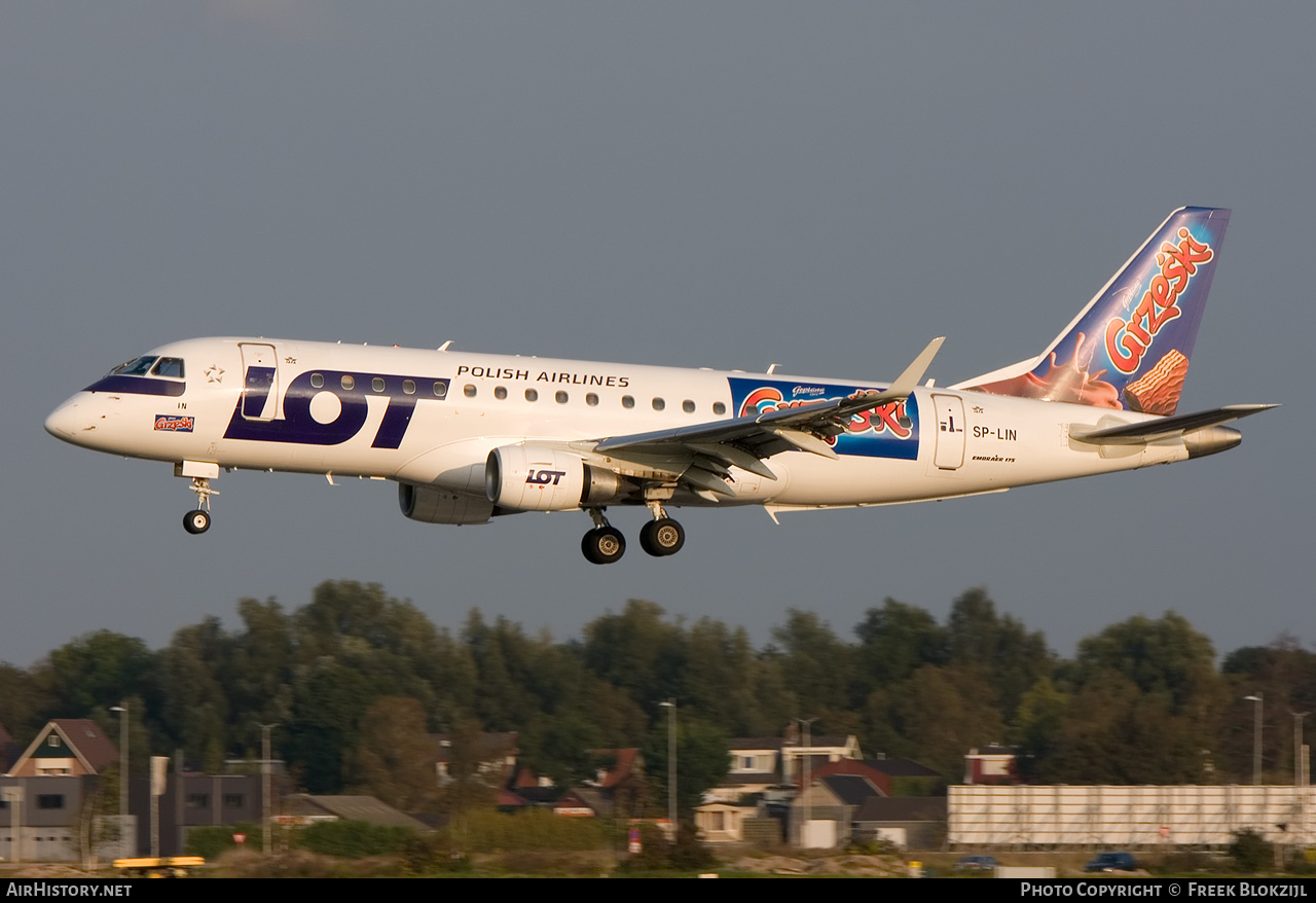 Aircraft Photo of SP-LIN | Embraer 175LR (ERJ-170-200LR) | LOT Polish Airlines - Polskie Linie Lotnicze | AirHistory.net #534764