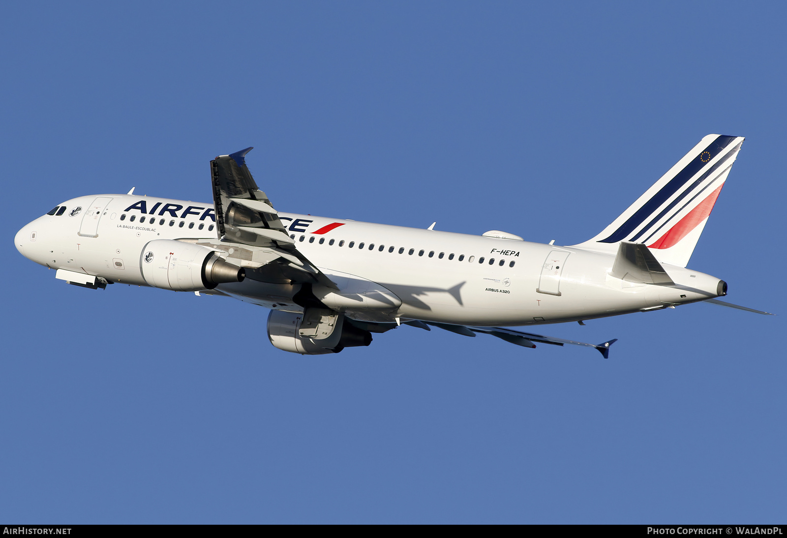 Aircraft Photo of F-HEPA | Airbus A320-214 | Air France | AirHistory.net #534777