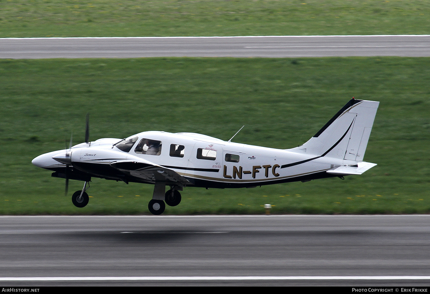Aircraft Photo of LN-FTC | Piper PA-34-220T Seneca V | AirHistory.net #534834
