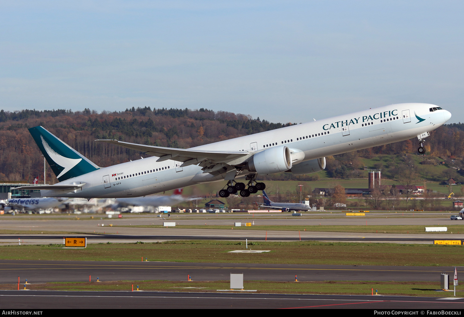 Aircraft Photo of B-KPV | Boeing 777-367/ER | Cathay Pacific Airways | AirHistory.net #534988