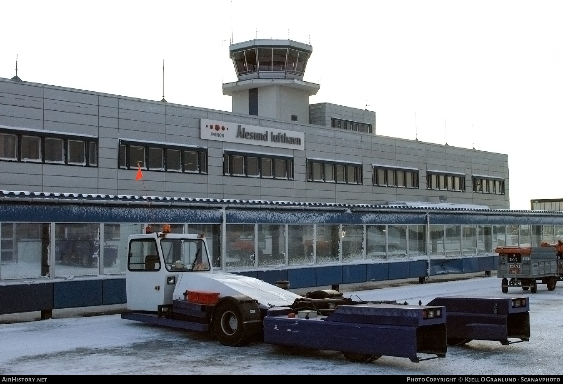 Airport photo of Ålesund - Vigra (ENAL / AES) in Norway | AirHistory.net #535020