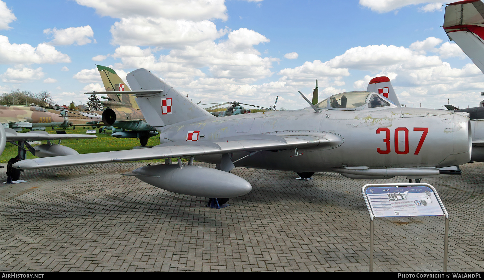 Aircraft Photo of 307 | PZL-Mielec Lim-2 (MiG-15) | Poland - Air Force | AirHistory.net #535043