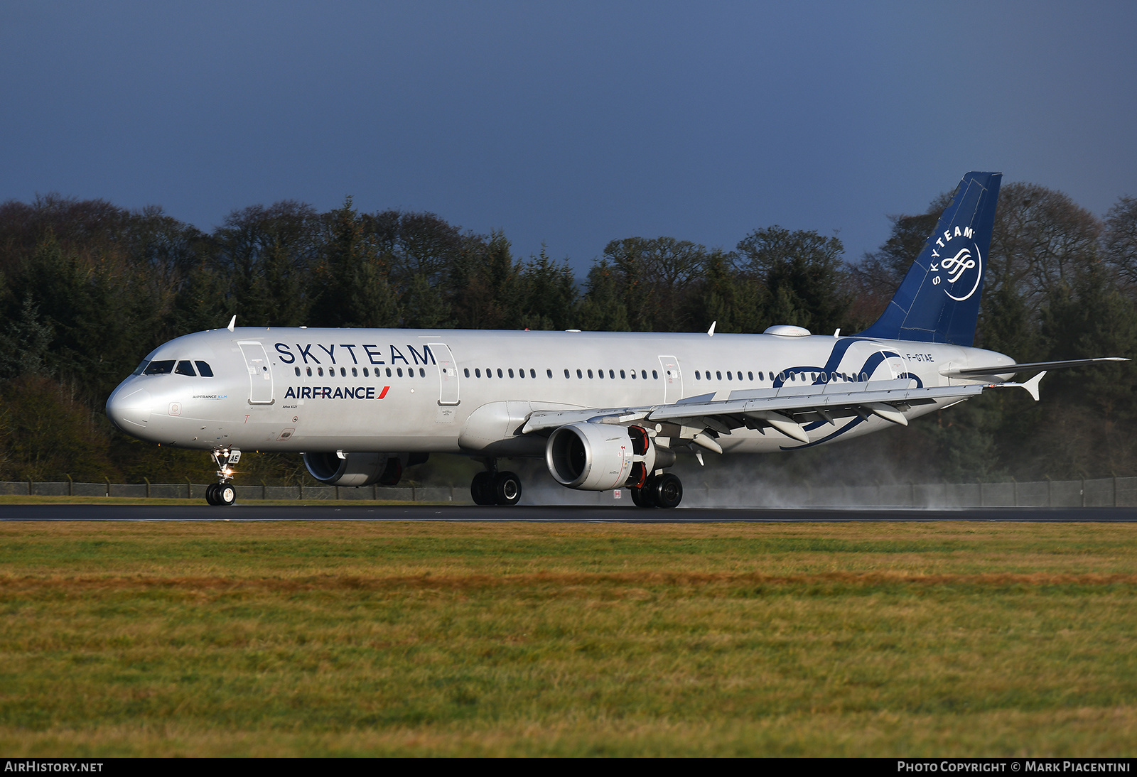 Aircraft Photo of F-GTAE | Airbus A321-211 | Air France | AirHistory.net #535051