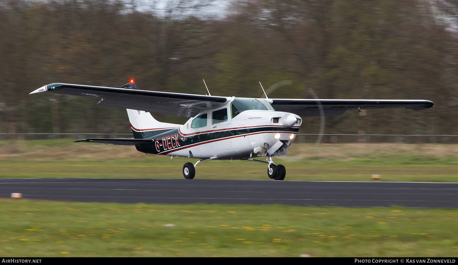 Aircraft Photo of G-DECK | Cessna T210N Turbo Centurion II | AirHistory.net #535075