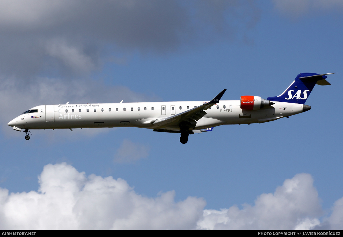 Aircraft Photo of EI-FPJ | Bombardier CRJ-900LR (CL-600-2D24) | Scandinavian Airlines - SAS | AirHistory.net #535113