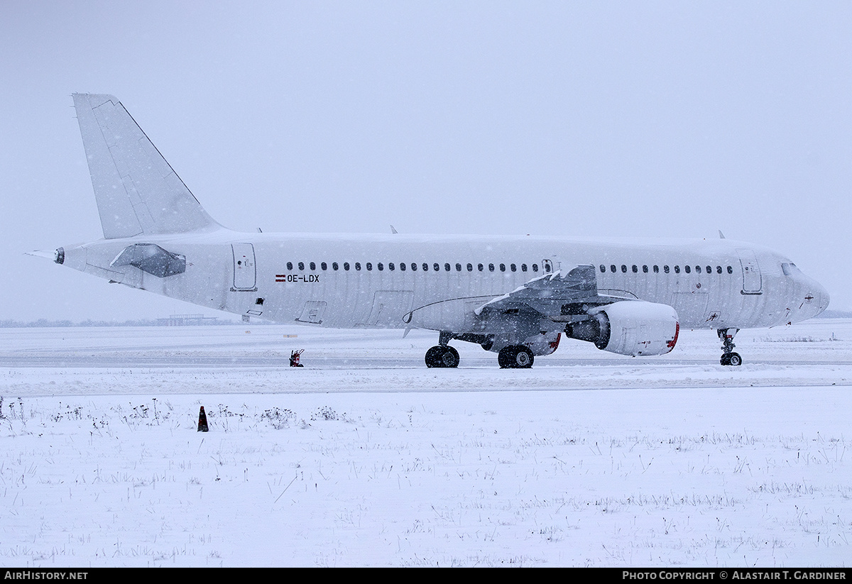 Aircraft Photo of OE-LDX | Airbus A320-214 | AirHistory.net #535179
