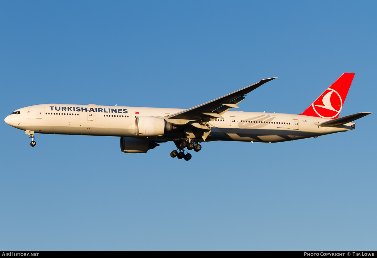 Aircraft Photo of TC-JJN | Boeing 777-3F2/ER | Turkish Airlines | AirHistory.net #535246