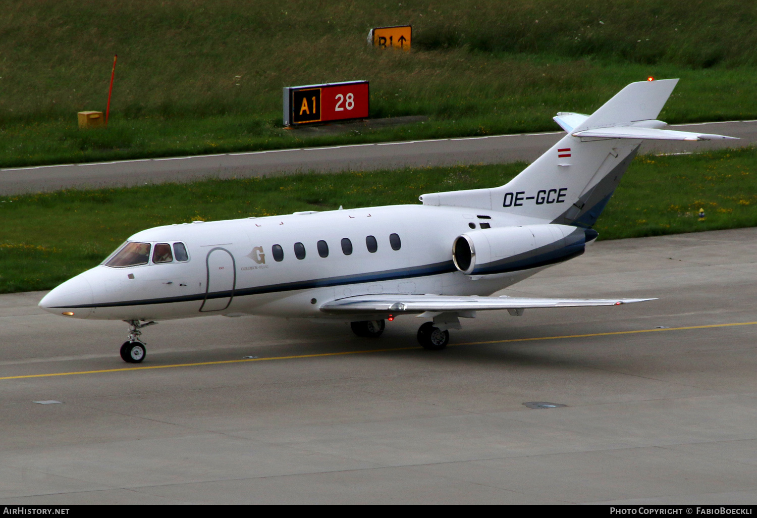 Aircraft Photo of OE-GCE | Raytheon Hawker 800XP | Goldeck-Flug | AirHistory.net #535312