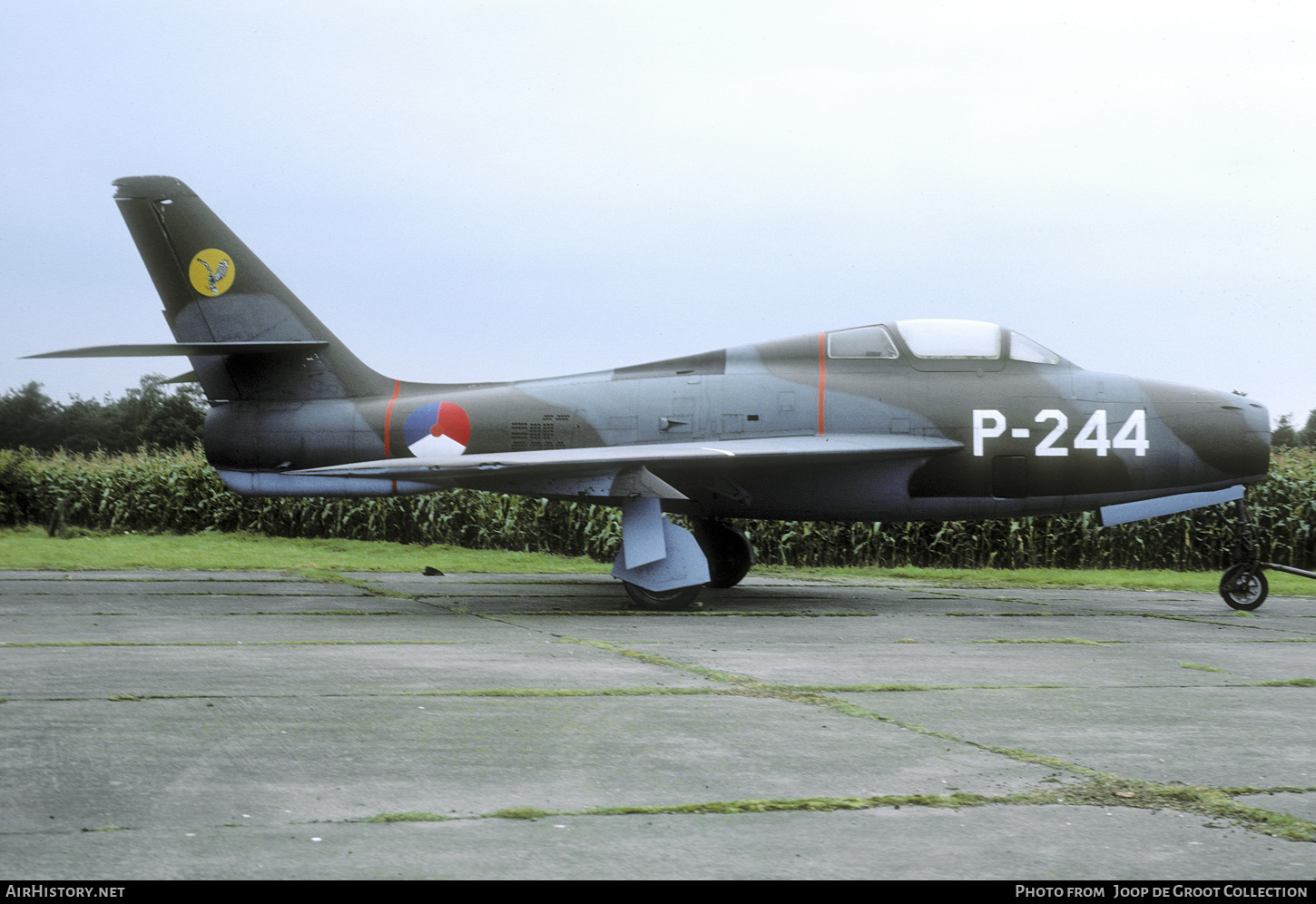 Aircraft Photo of P-244 / 53-6752 | Republic F-84F Thunderstreak | Netherlands - Air Force | AirHistory.net #535344