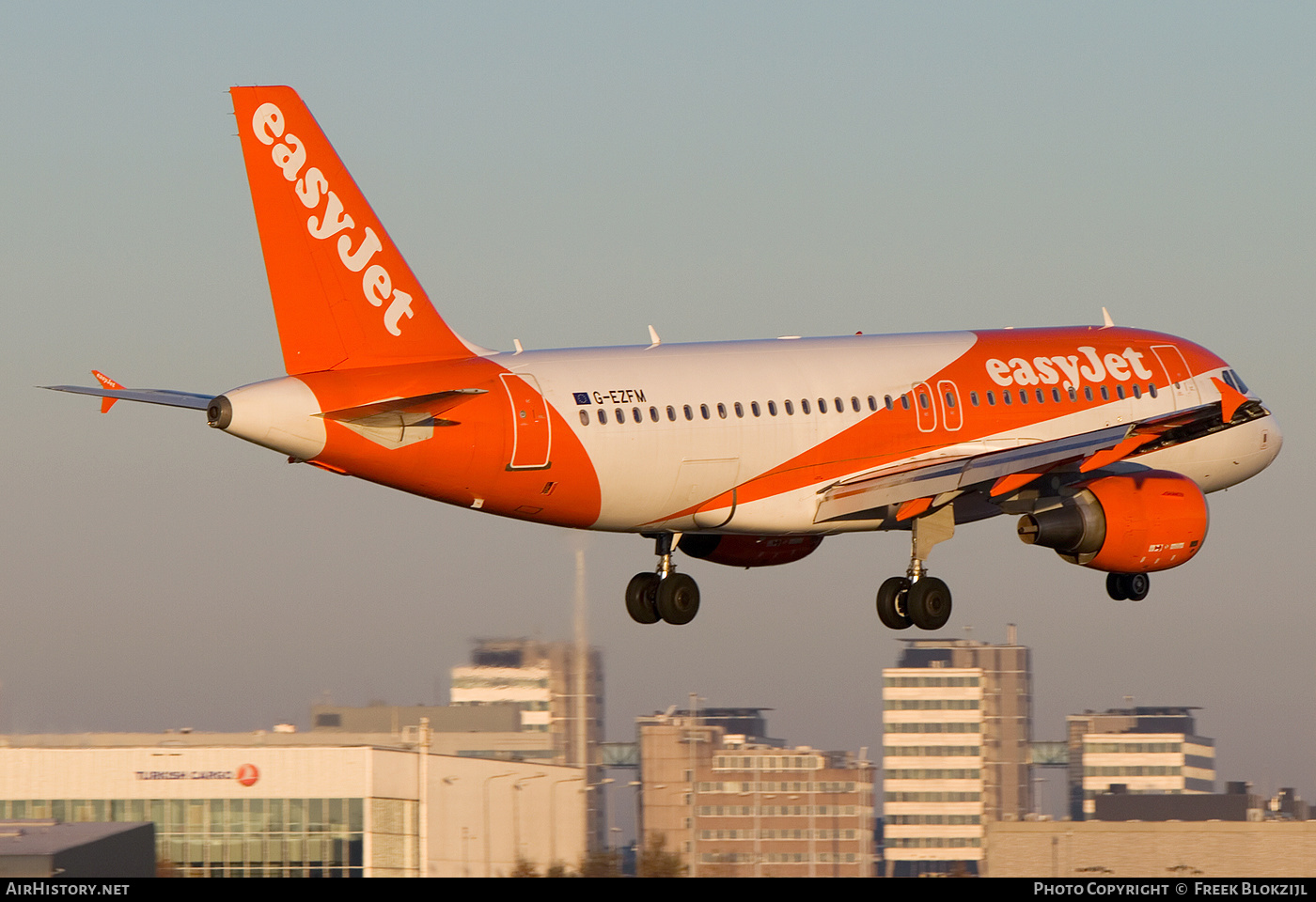 Aircraft Photo of G-EZFM | Airbus A319-111 | EasyJet | AirHistory.net #535424