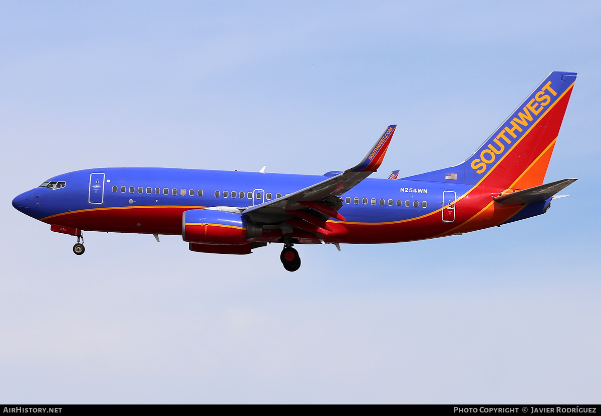 Aircraft Photo of N254WN | Boeing 737-7H4 | Southwest Airlines | AirHistory.net #535454