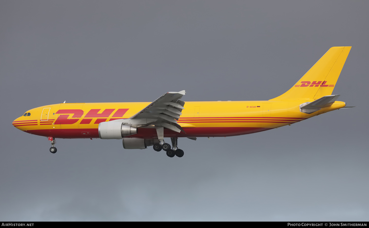 Aircraft Photo of D-AEAK | Airbus A300B4-622R | DHL International | AirHistory.net #535470