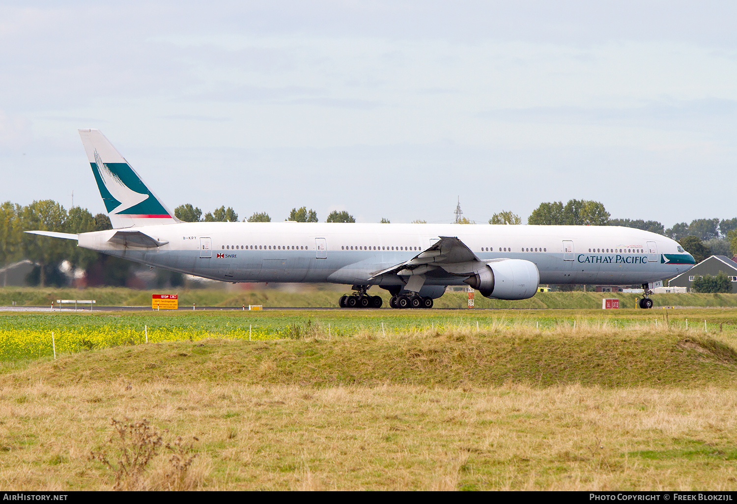 Aircraft Photo of B-KPY | Boeing 777-367/ER | Cathay Pacific Airways | AirHistory.net #535474