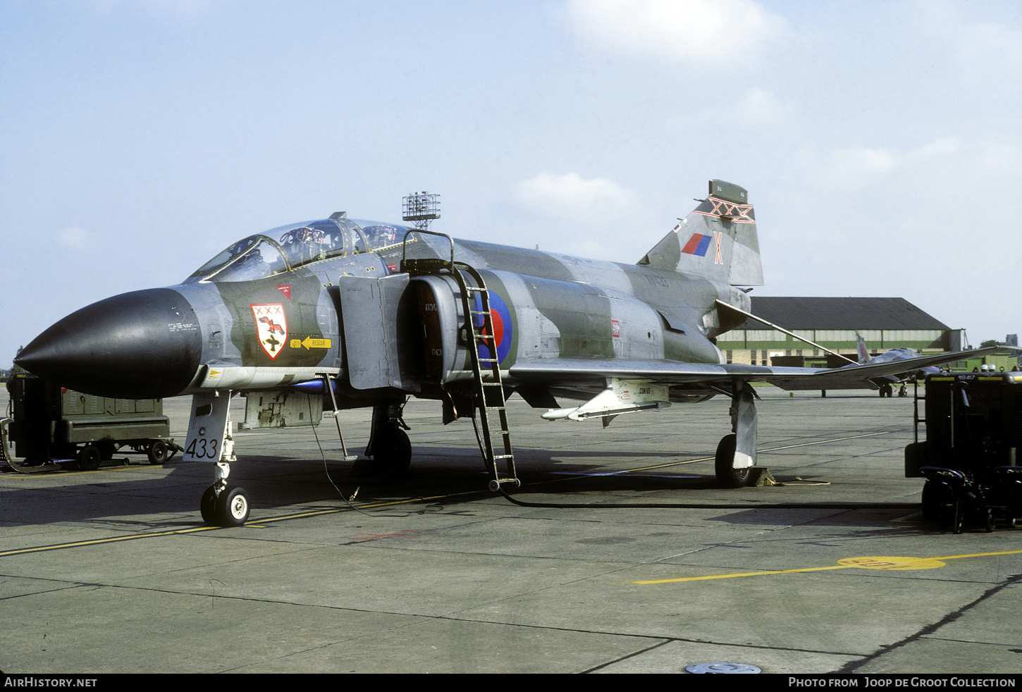 Aircraft Photo of XV433 | McDonnell Douglas F-4M Phantom FGR2 | UK - Air Force | AirHistory.net #535485
