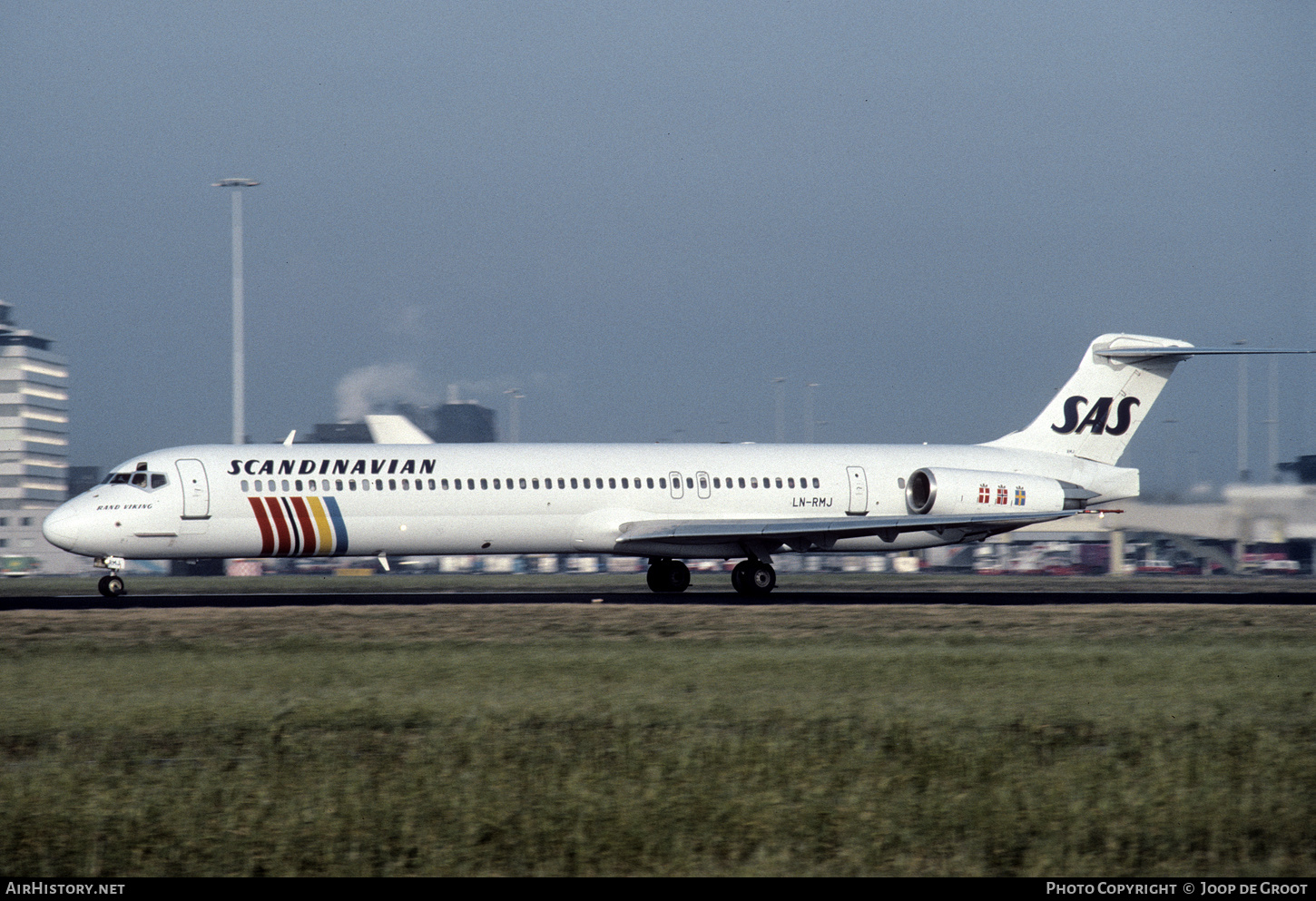 Aircraft Photo of LN-RMJ | McDonnell Douglas MD-82 (DC-9-82) | Scandinavian Airlines - SAS | AirHistory.net #535685