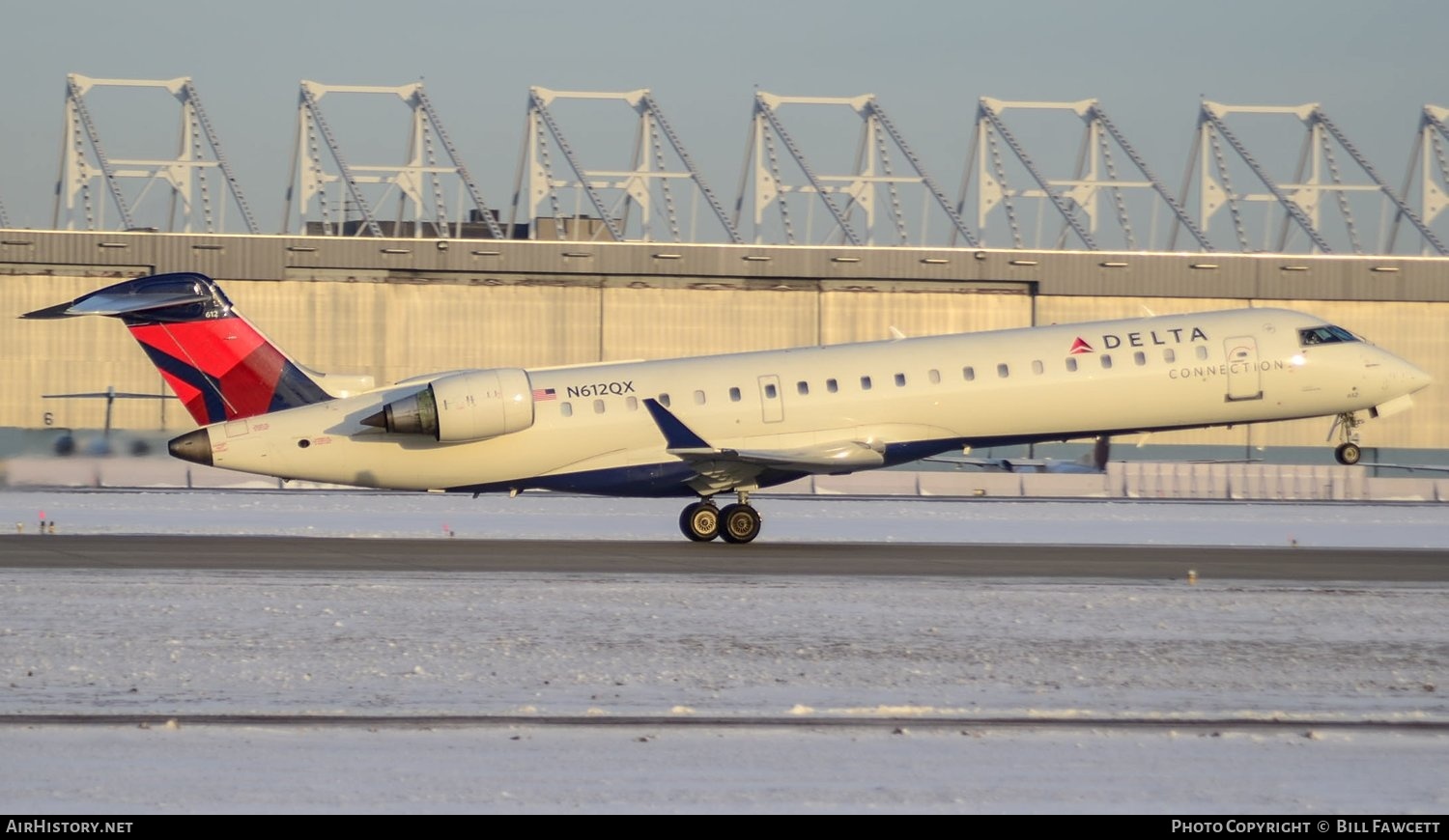 Aircraft Photo of N612QX | Bombardier CRJ-701ER (CL-600-2C10) | Delta Connection | AirHistory.net #535771