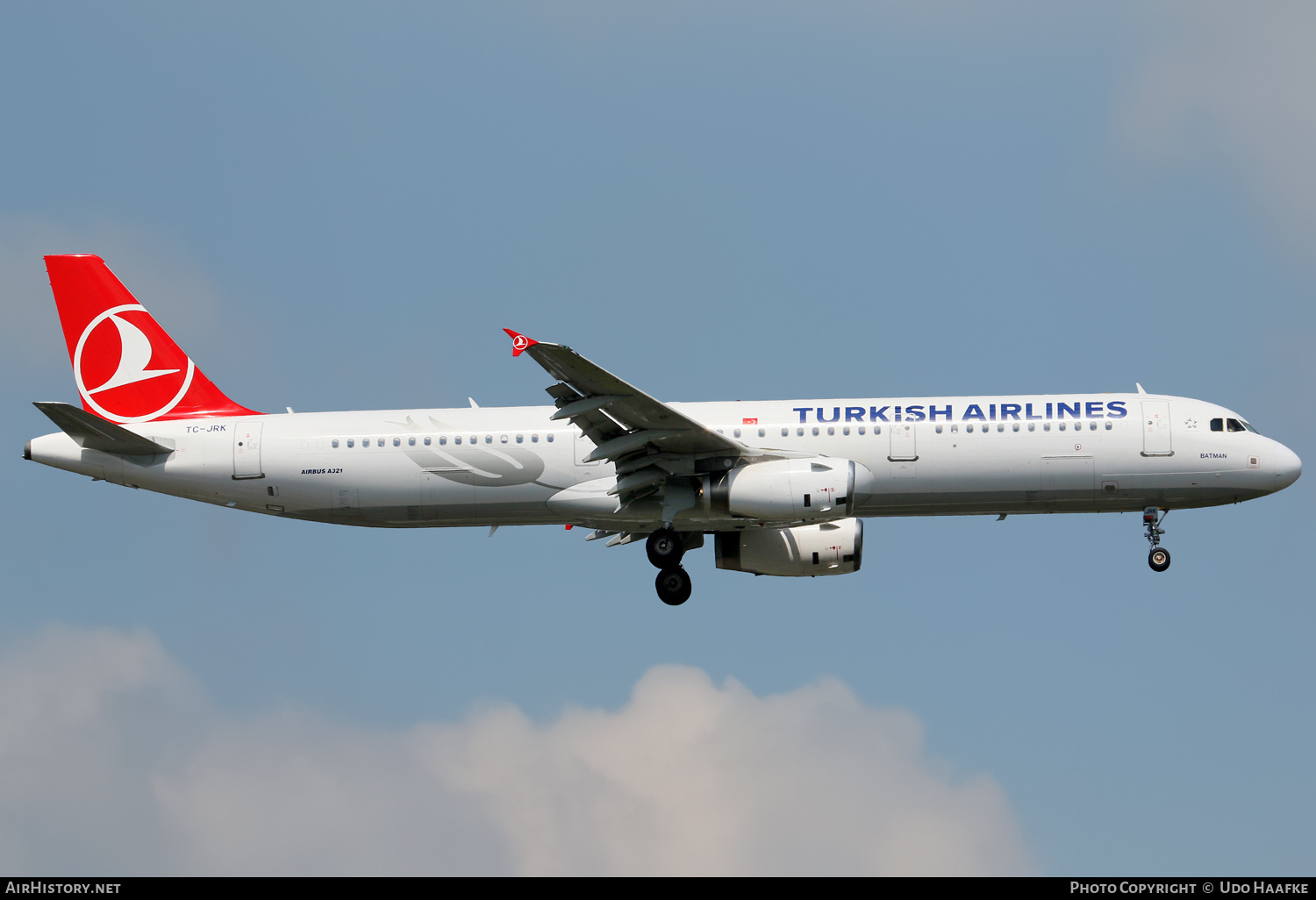 Aircraft Photo of TC-JRK | Airbus A321-231 | Turkish Airlines | AirHistory.net #535779