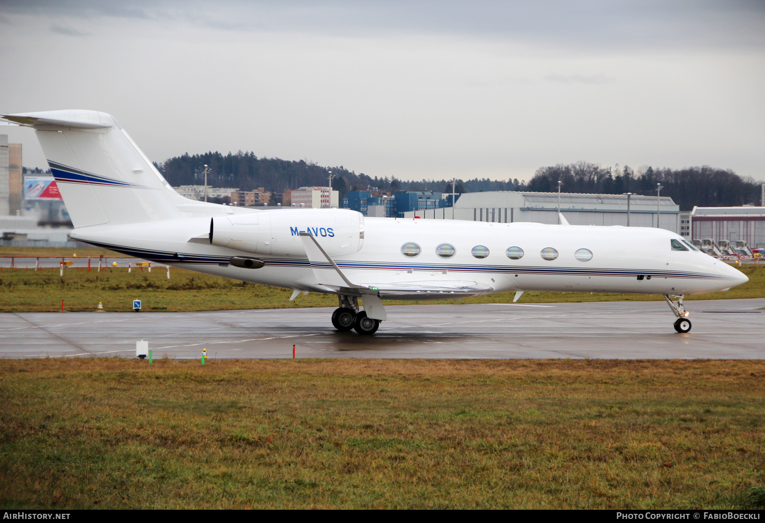 Aircraft Photo of M-AVOS | Gulfstream Aerospace G-IV-X Gulfstream G450 | AirHistory.net #535920