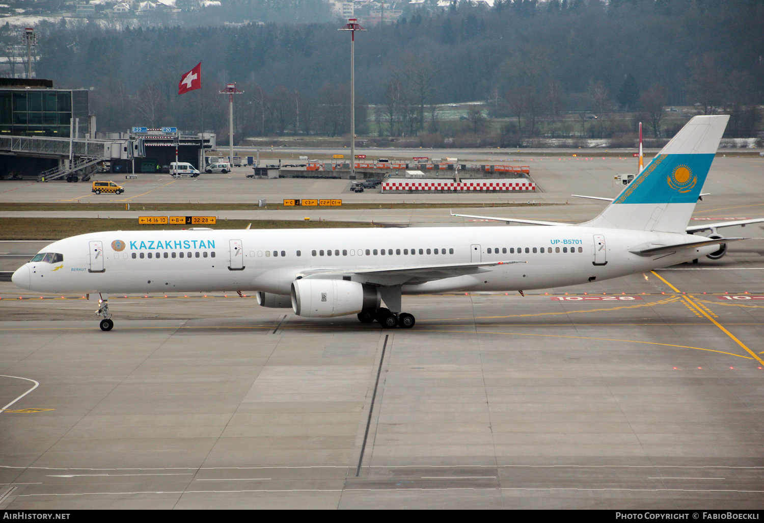 Aircraft Photo of UP-B5701 | Boeing 757-2M6 | Kazakhstan Government | AirHistory.net #535922