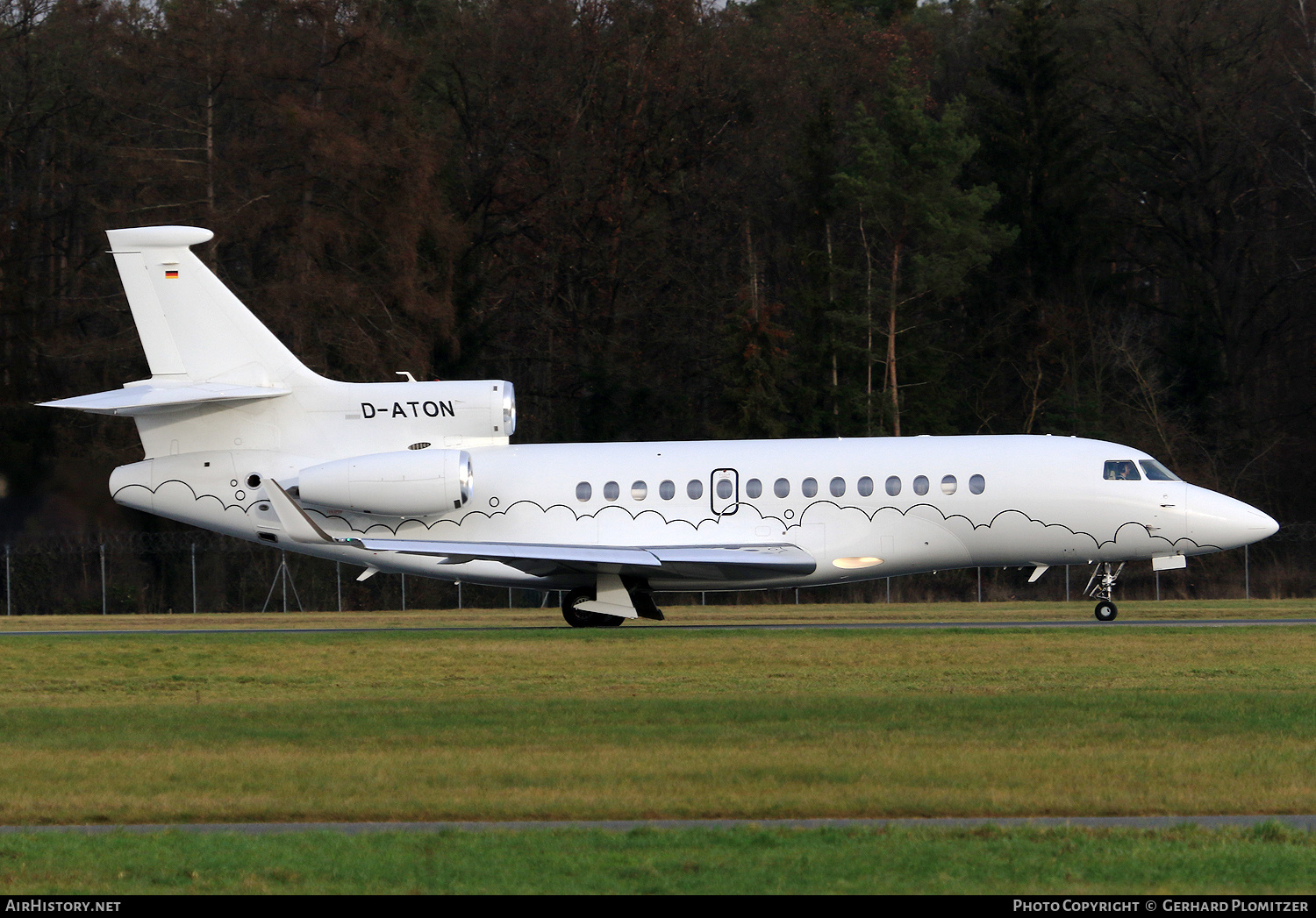 Aircraft Photo of D-ATON | Dassault Falcon 7X | AirHistory.net #535935
