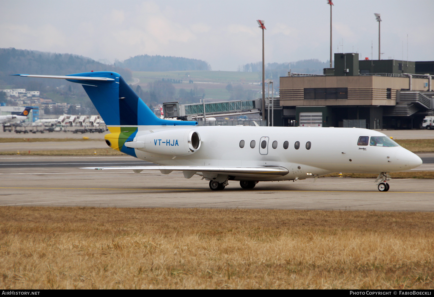 Aircraft Photo of VT-HJA | Hawker Beechcraft 4000 | AirHistory.net #535951