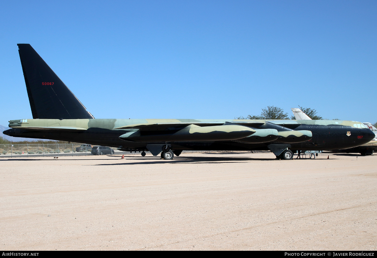 Aircraft Photo of 55-067 / 50067 | Boeing B-52D Stratofortress | USA - Air Force | AirHistory.net #536079