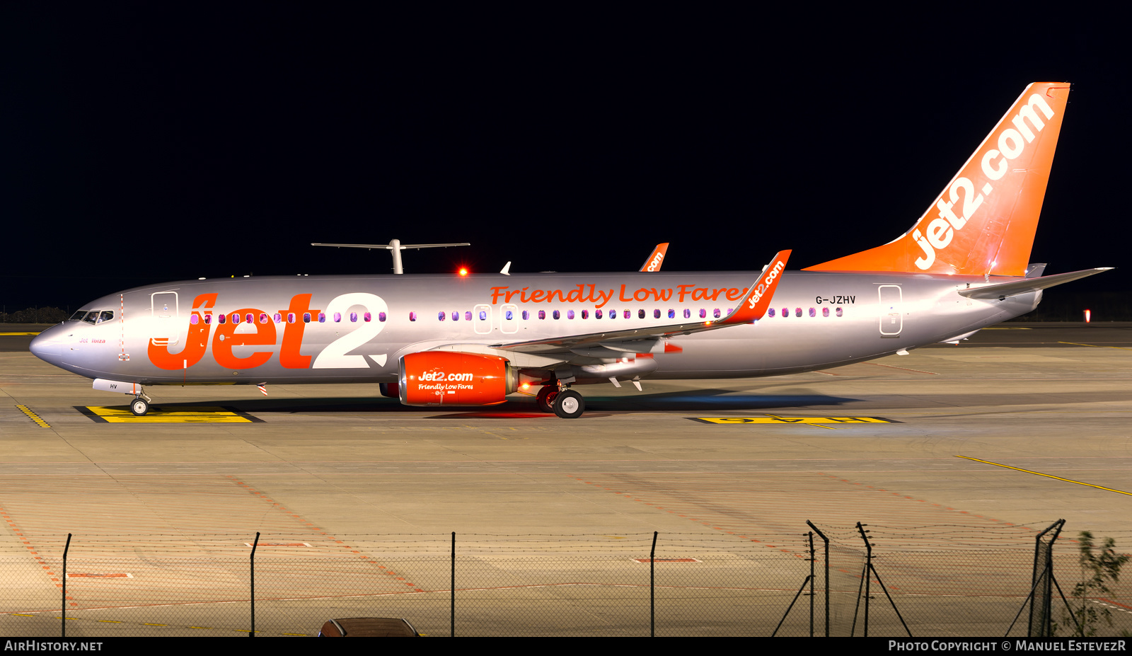 Aircraft Photo of G-JZHV | Boeing 737-800 | Jet2 | AirHistory.net #536113