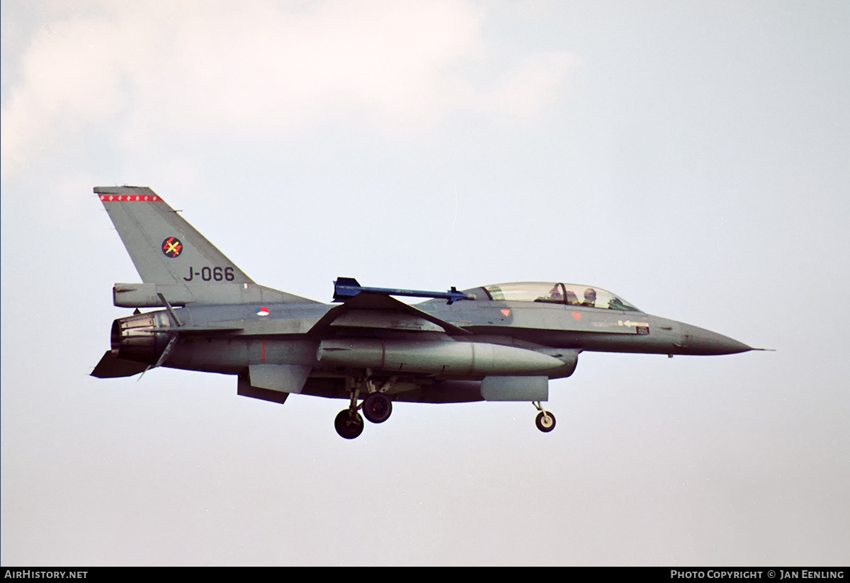Aircraft Photo of J-066 | General Dynamics F-16B Fighting Falcon | Netherlands - Air Force | AirHistory.net #536128