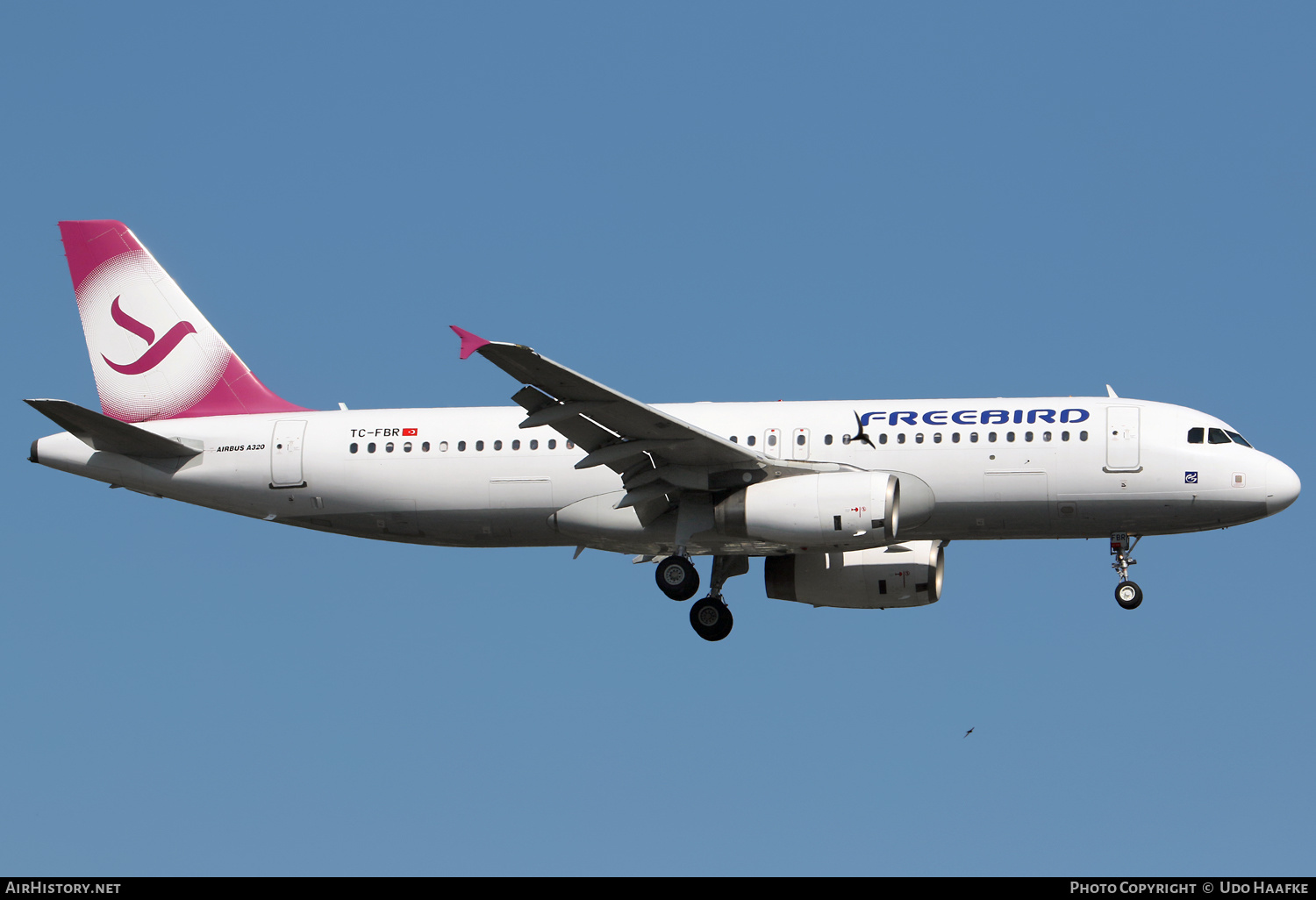 Aircraft Photo of TC-FBR | Airbus A320-232 | Freebird Airlines | AirHistory.net #536223