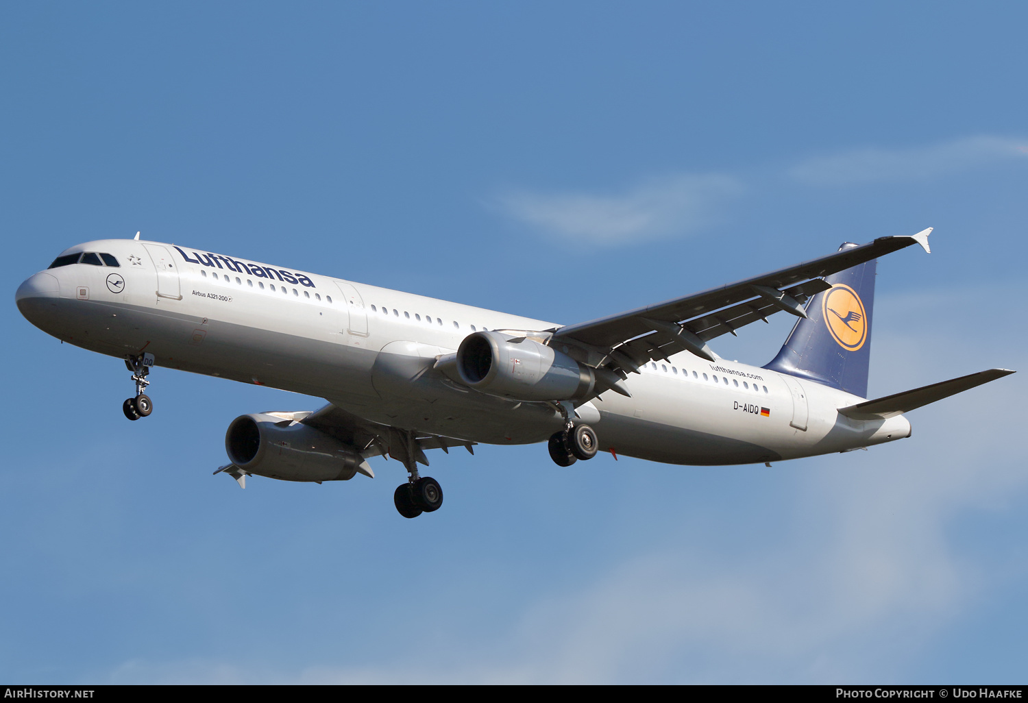 Aircraft Photo of D-AIDQ | Airbus A321-231 | Lufthansa | AirHistory.net #536268