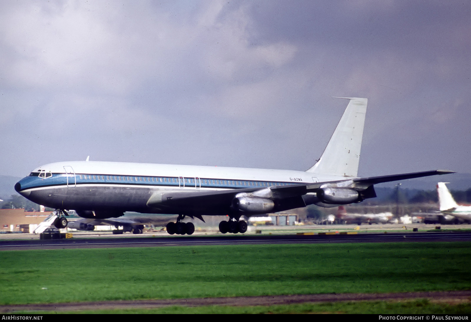 Aircraft Photo of G-AZWA | Boeing 707-321(F) | Kuwait Airways | AirHistory.net #536312