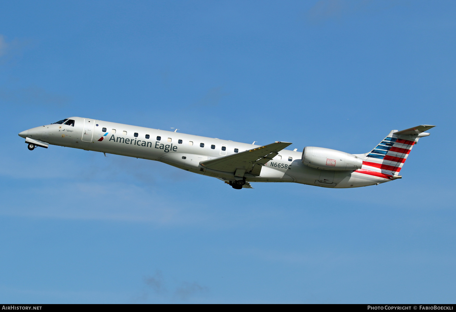 Aircraft Photo of N665BC | Embraer ERJ-145LR (EMB-145LR) | American Eagle | AirHistory.net #536316